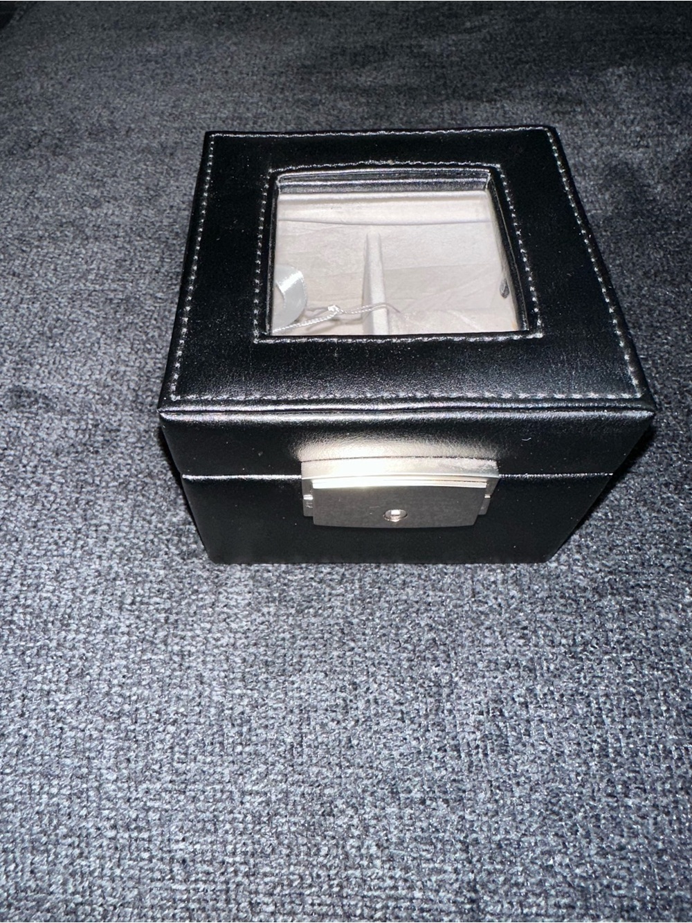 ROYCE New York Black Leather Watch Box